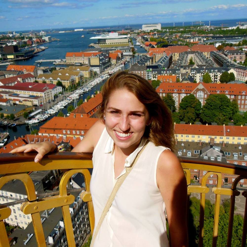 Meet your Posher, Carolyn
